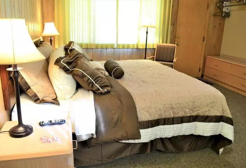 Royal Motel