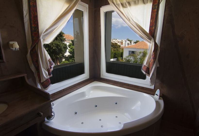 Villa Pergola Luxury B&b