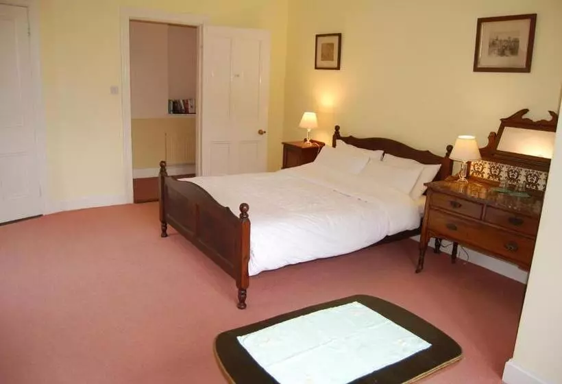 تختخواب و صبحانه Ardtarmon House