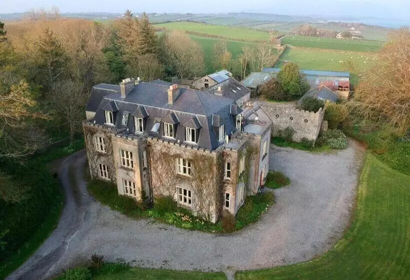 تختخواب و صبحانه Ardtarmon House