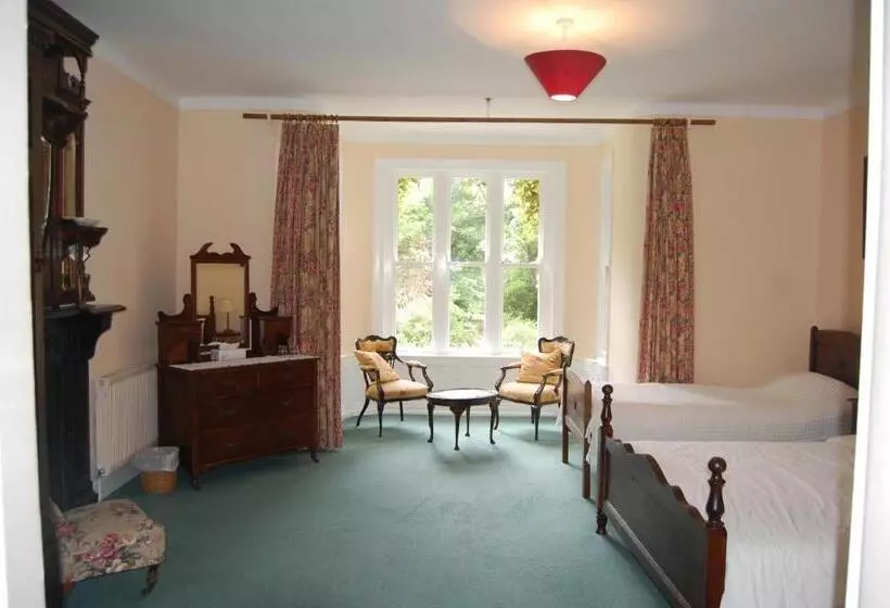 تختخواب و صبحانه Ardtarmon House
