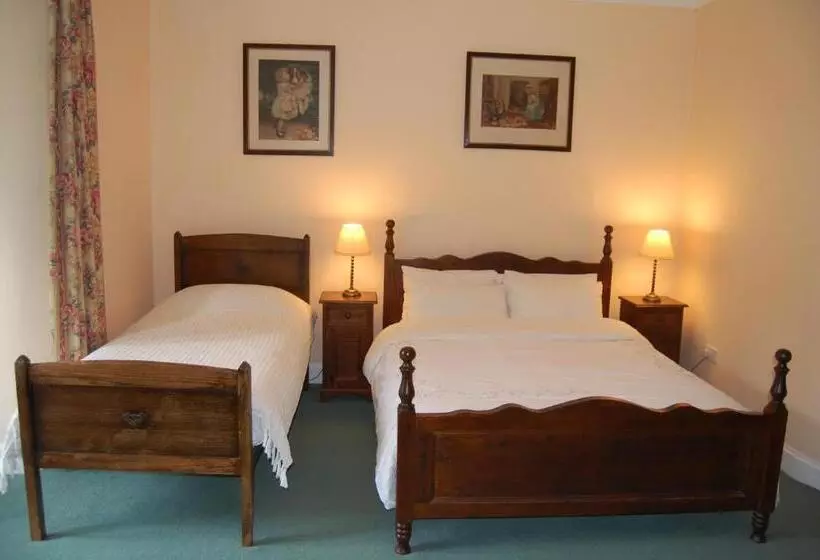 تختخواب و صبحانه Ardtarmon House