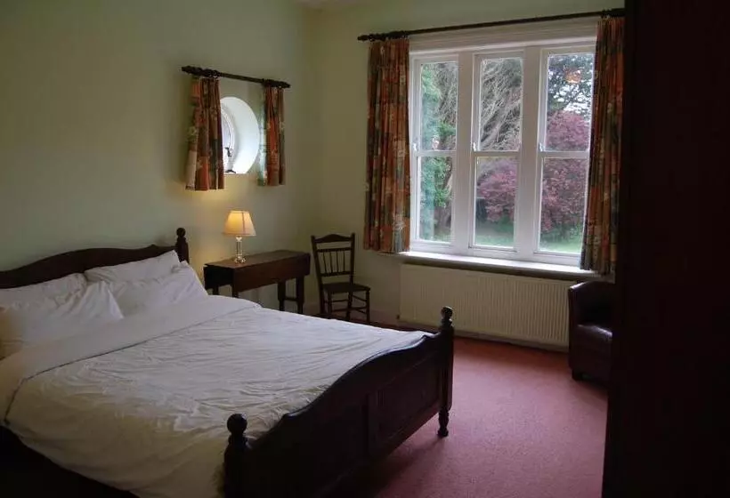 تختخواب و صبحانه Ardtarmon House