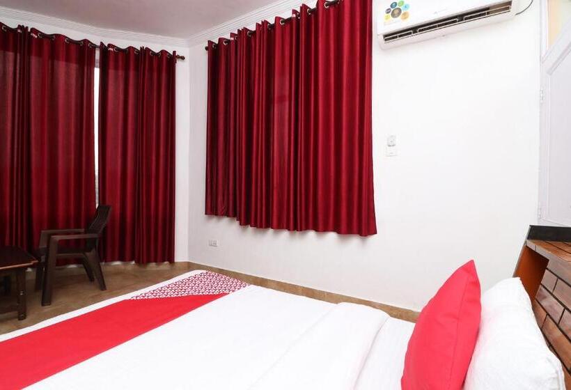 Отель Aqua Waterfall