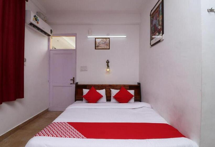 Отель Aqua Waterfall