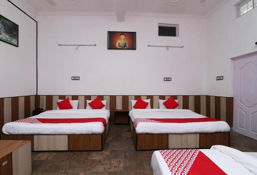 Отель Aqua Waterfall