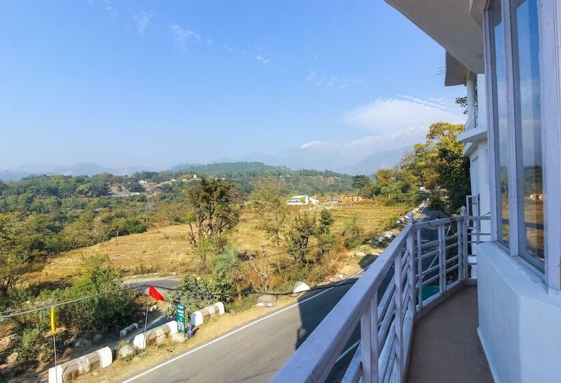 Отель Aqua Waterfall