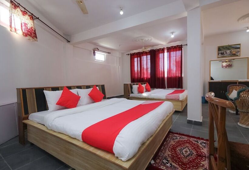 Отель Aqua Waterfall