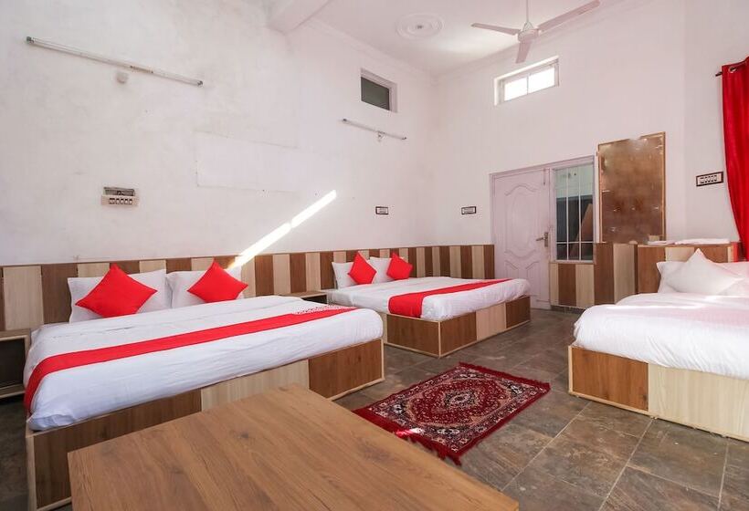 Отель Aqua Waterfall