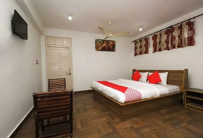 Hotelli Aqua Waterfall