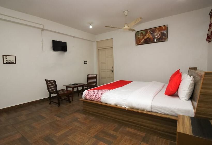 Отель Aqua Waterfall