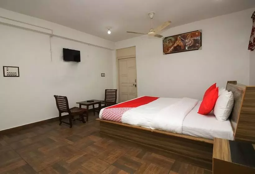 Hotelli Aqua Waterfall