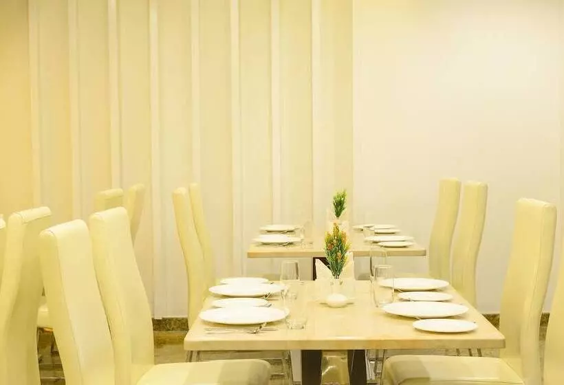 Hotelli Chenthur Park