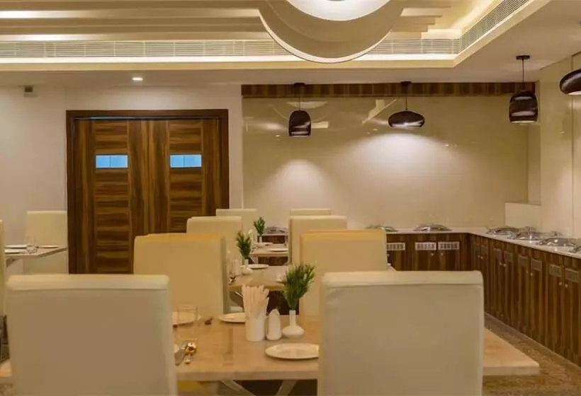 Hotelli Chenthur Park