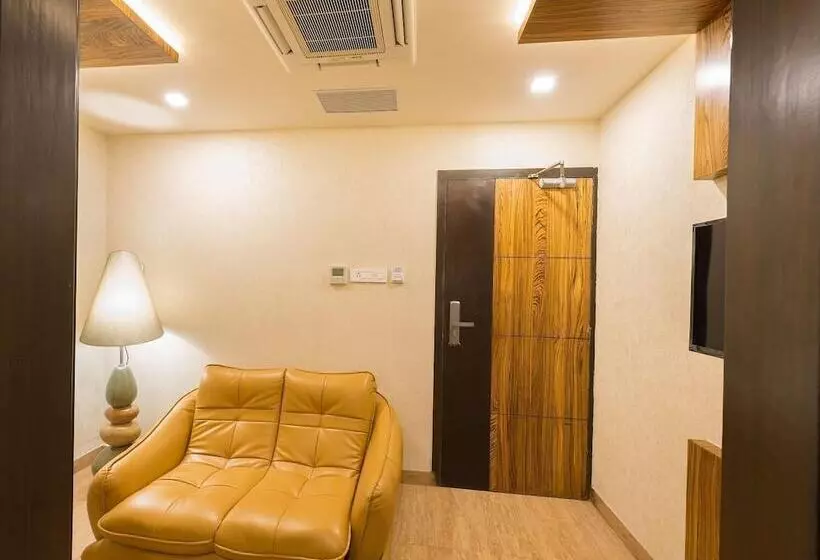 Hotelli Chenthur Park