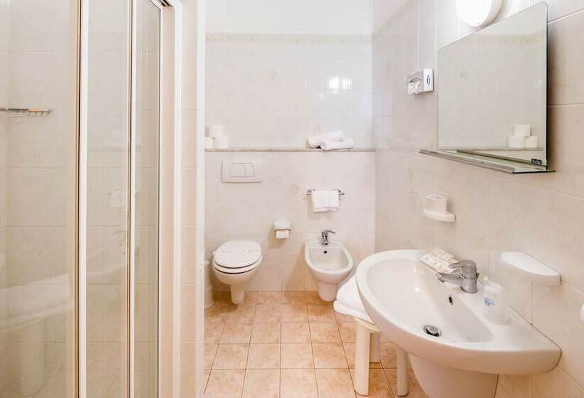 בית מלון כפרי Curtis Centrale