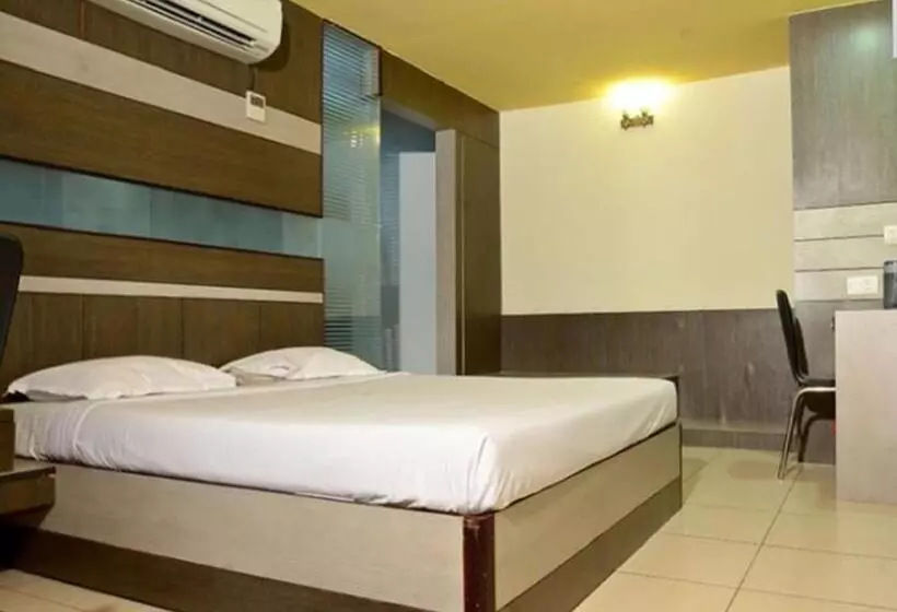 هتل Devis Grand