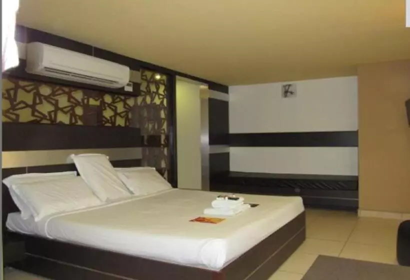 هتل Devis Grand