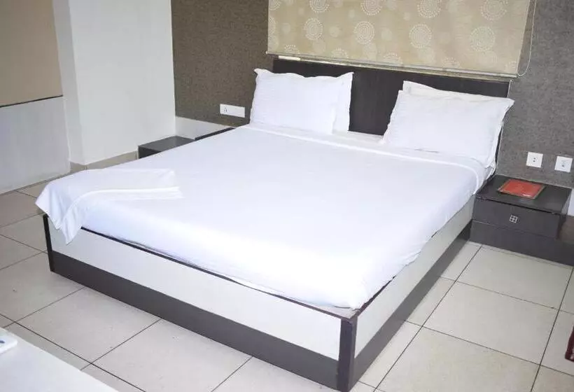 هتل Devis Grand