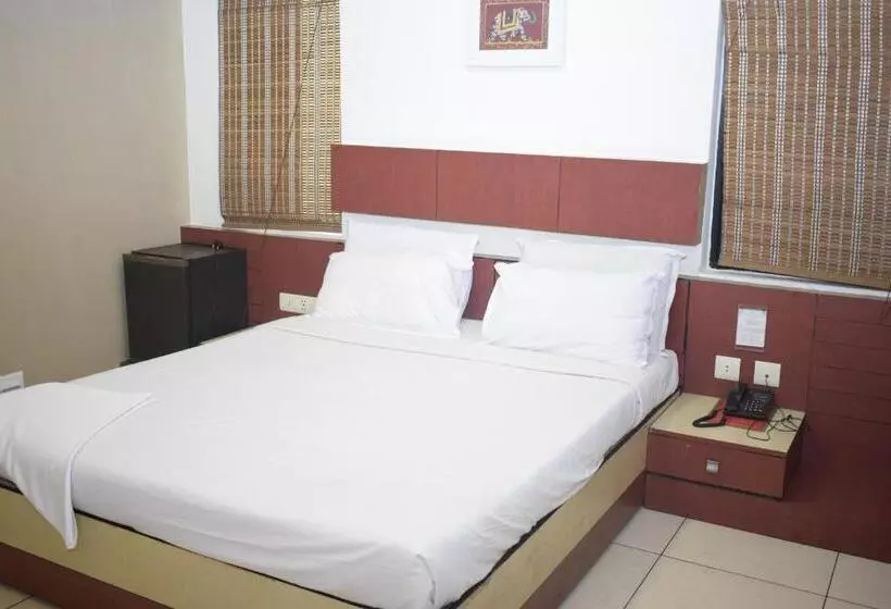 هتل Devis Grand