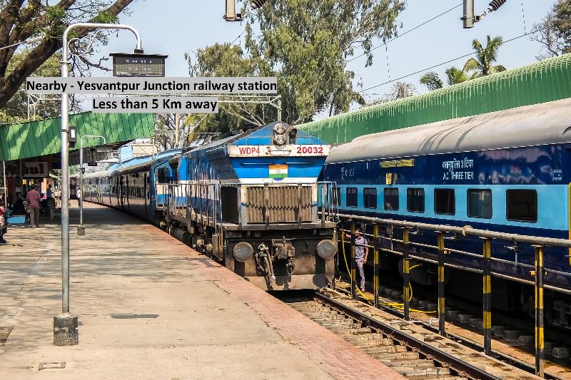 Отель Capital O 5683 Ss Suites