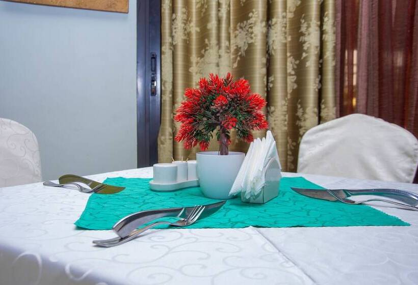 هتل Finesse Luisa