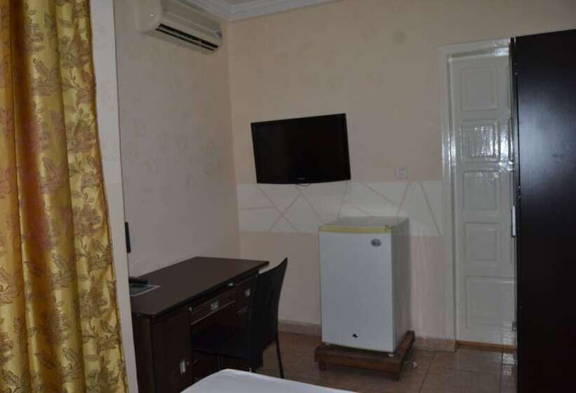 هتل Finesse Luisa