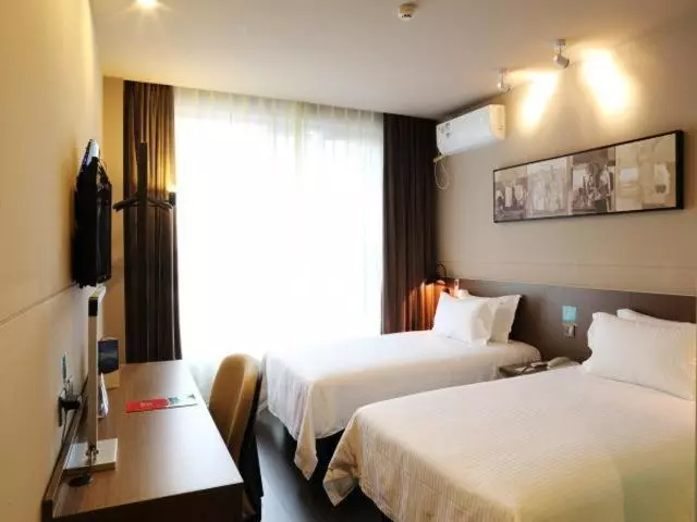 Hotelli Jinjiang Inn Select Suzhou Industrial Zone Jundi Manhattan Plaza