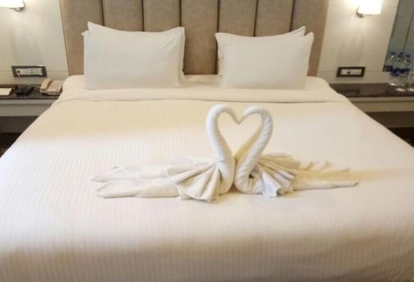 בית מלון כפרי Vijan Mahal