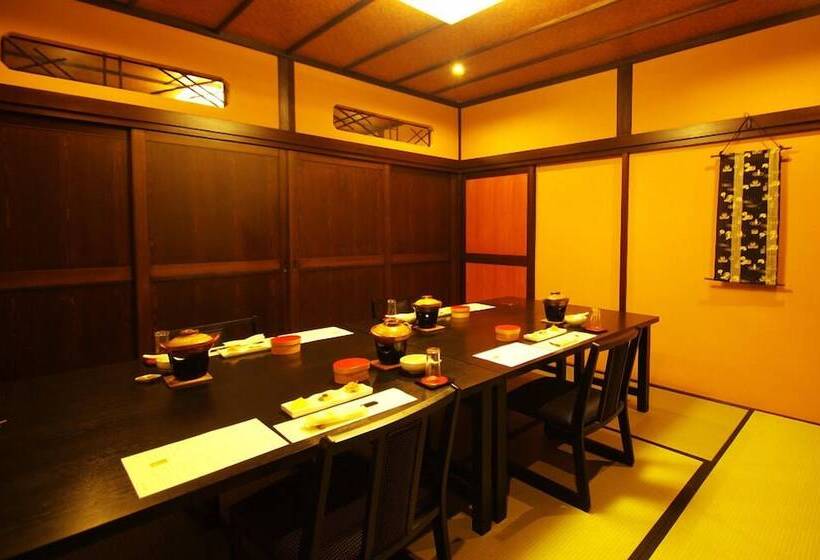 료칸 Matsunoyama Onsen Izumiya