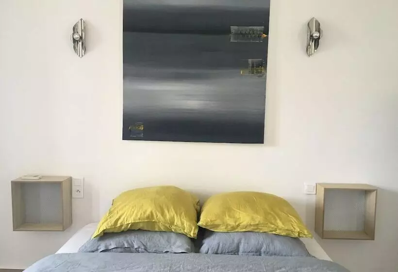 Aamiaismajoitus (B&B) Arty Provence, Piscine Chauffée