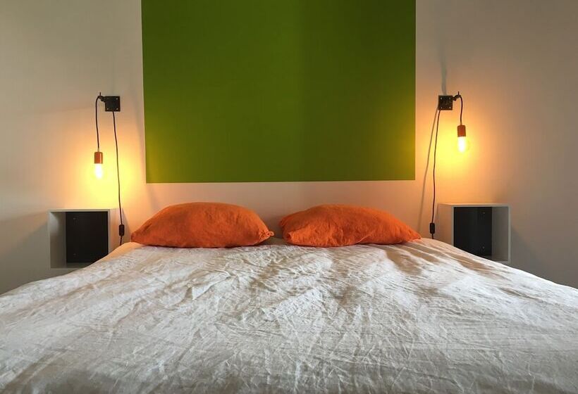 Bed and Breakfast Arty Provence, Piscine Chauffée