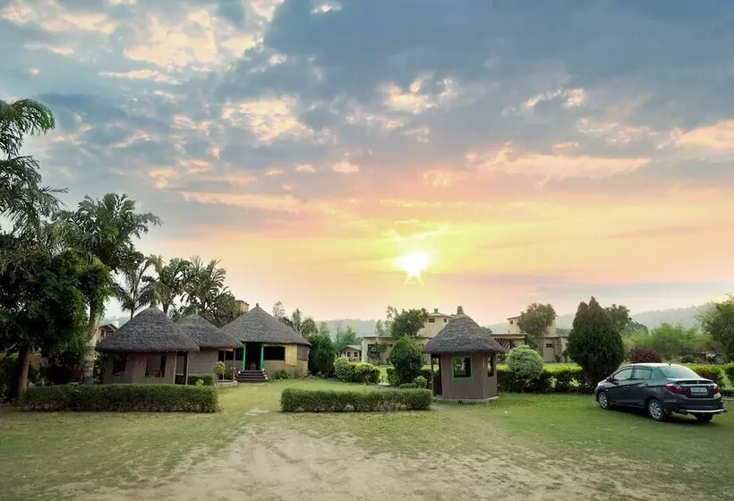 Corbett Soho Resort