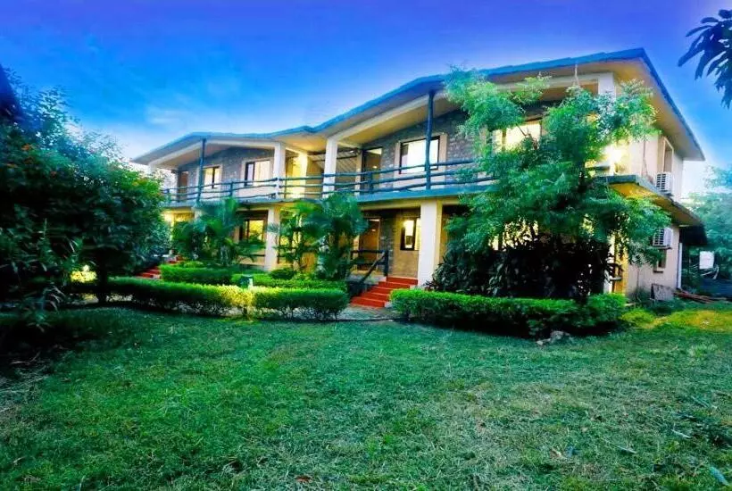 Corbett Soho Resort