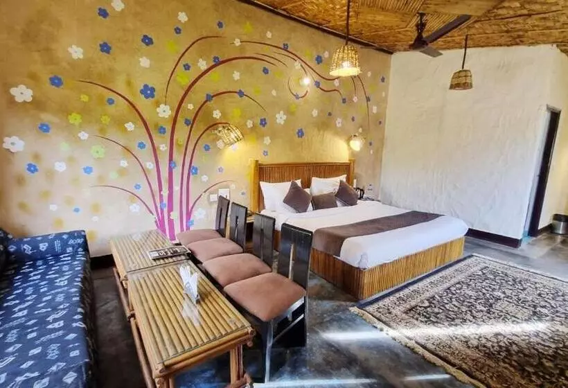 Corbett Soho Resort