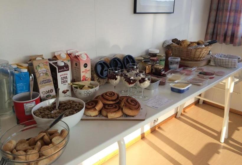 هتل Blue Trail Guesthouse