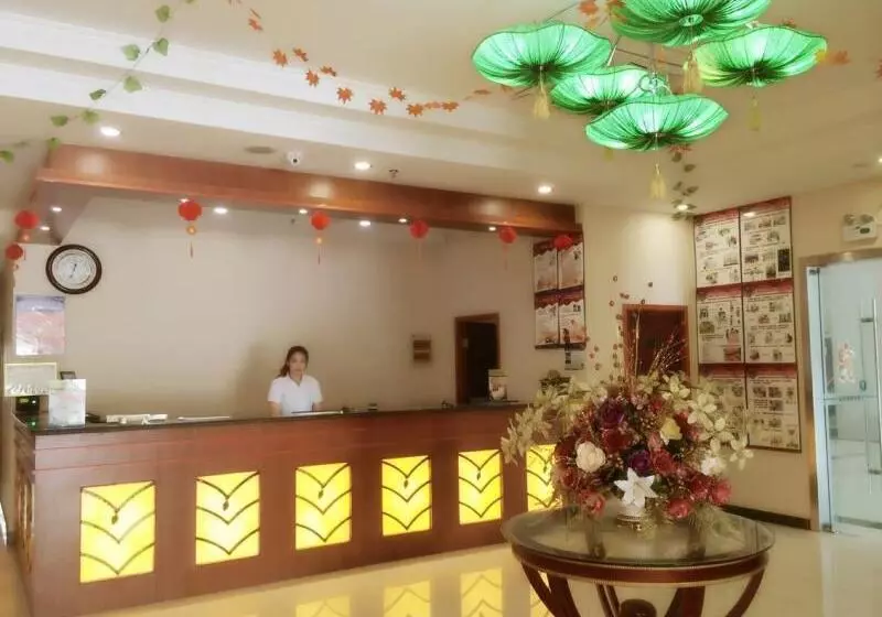 Hotelli Greentree Inn Jiangsu Wuxi Jiangyin Lingang New City Shengang Express