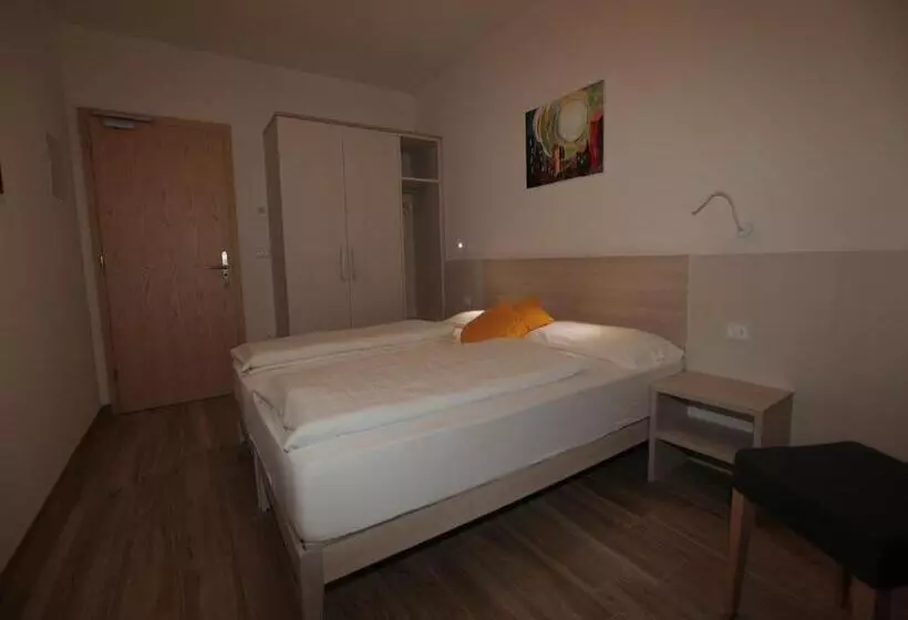 ホテル Stampfer B&b