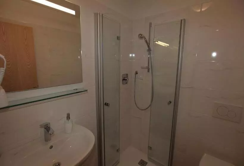 ホテル Stampfer B&b