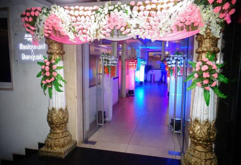 The Avr Hotels & Banquets