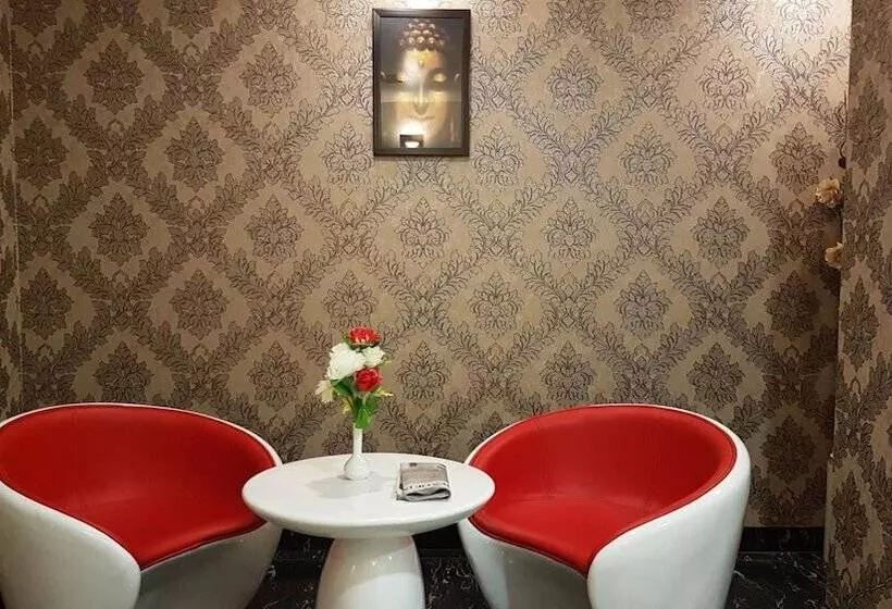 The Avr Hotels & Banquets