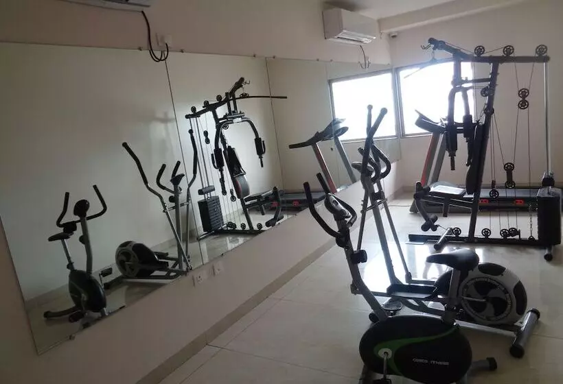 The Avr Hotels & Banquets