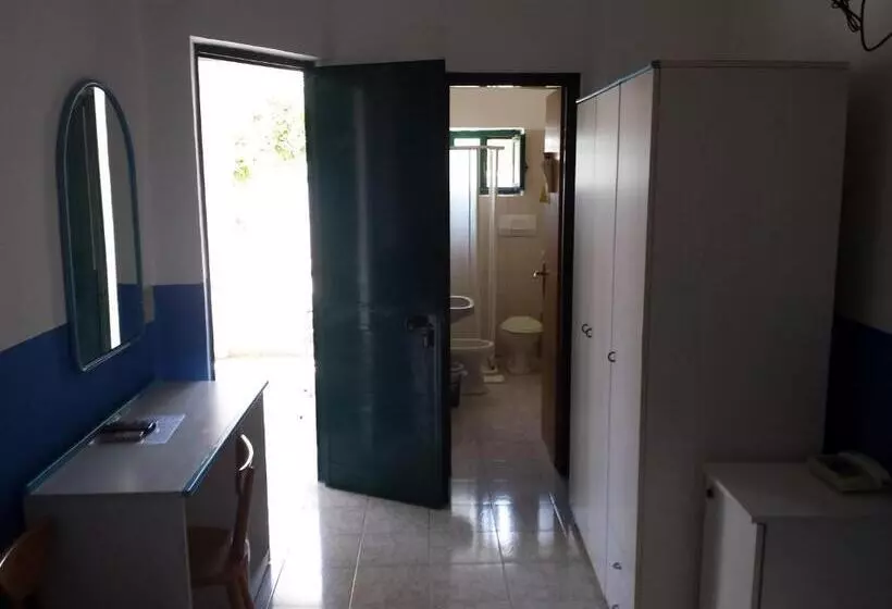 Hotelli Villa Petrusa