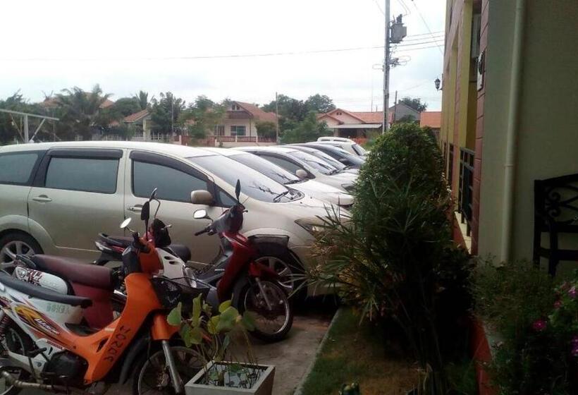 فندق على الطريق Greenfield Residence