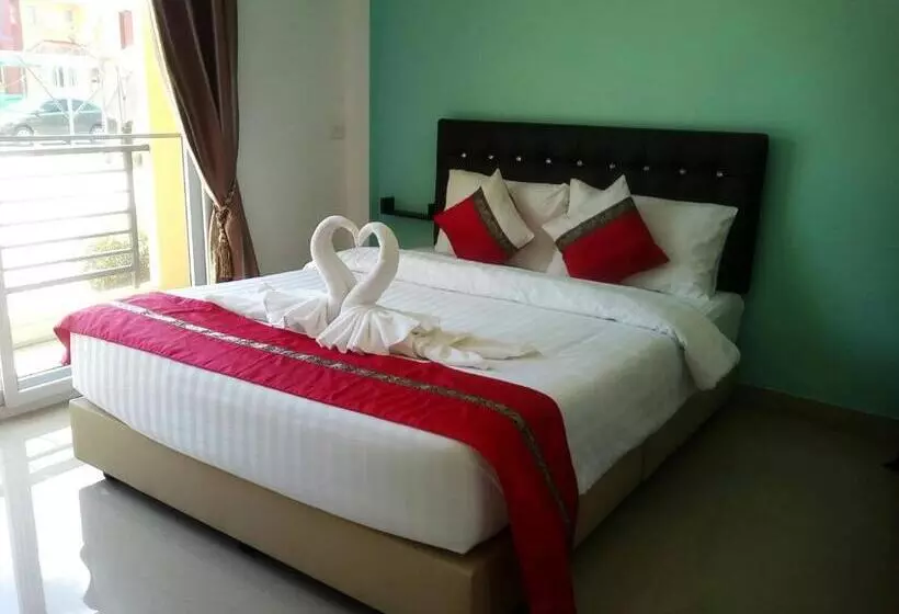مُتل Greenfield Residence