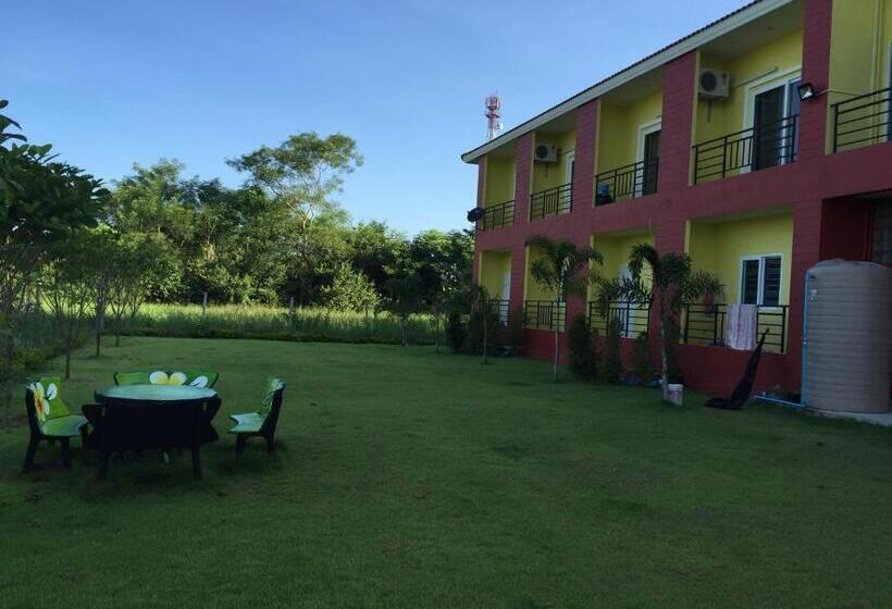 فندق على الطريق Greenfield Residence