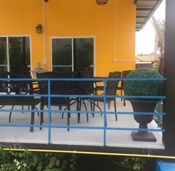 فندق على الطريق Greenfield Residence