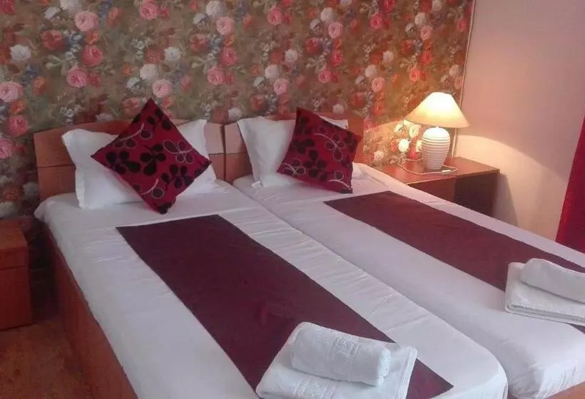 استراحتگاه Casa Regala Ear