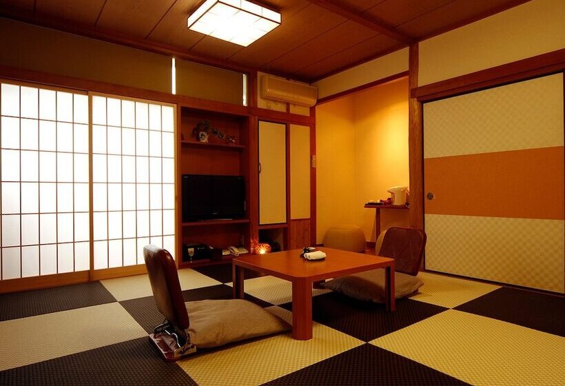 Ryokan Ginrinso Kotobuki