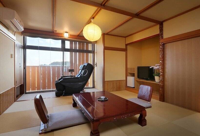 Ryokan Ginrinso Kotobuki